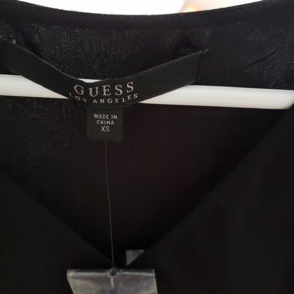 Guess black blouse - Picture 2 of 4